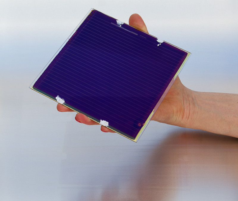 Solliance partners present first semi-transparent perovskite module